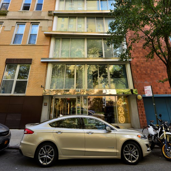 
            Loft 25 Condominium Building, 420 West 25th Street, New York, NY, 10001, NYC NYC Condos        